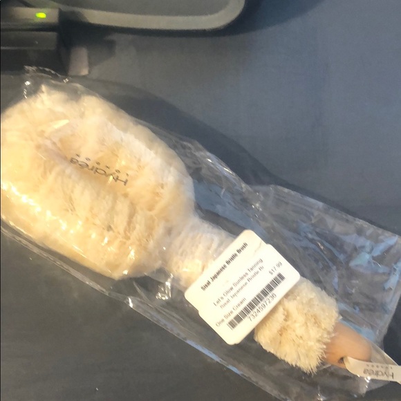 One NWT Sisal Japanese bristle body brushes - Picture 4 of 5